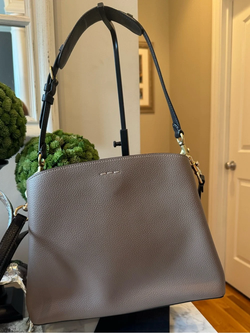 COACH - Willow Shoulder Bag in Colorblock, Dark Stone, EUC 2022 Beautiful